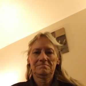 Meet your Posher, Pam